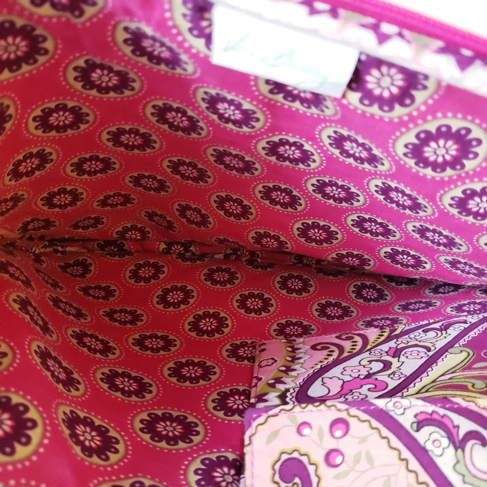 Vera Bradley Pink Paisley Print Laptop Case